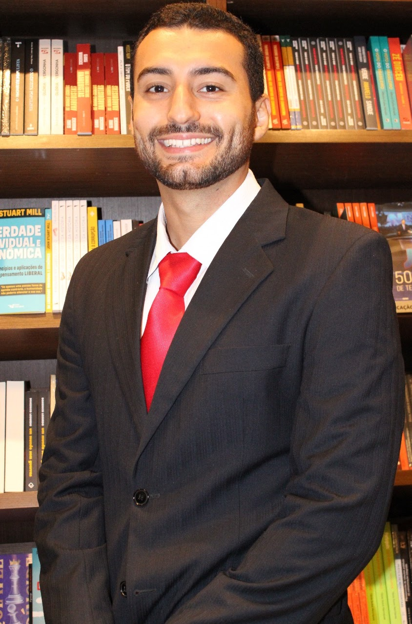 Retrato do advogado Lucas Vinícius